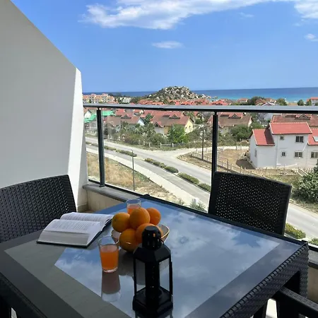 Daire студия 31 терра Caesar Blue Large With Sea View And Aquapark