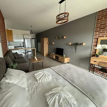 Apartment студия 31 терра Caesar Blue Large With Sea View And Aquapark